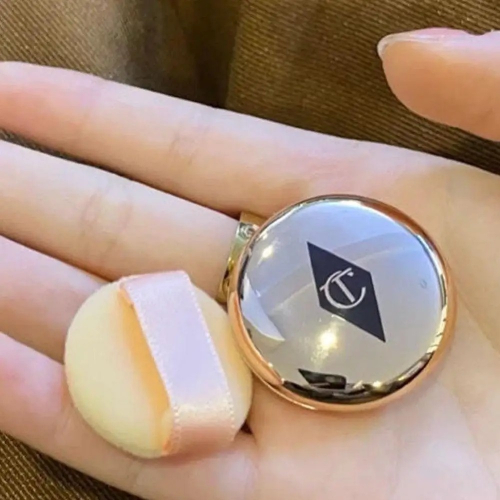 Charlotte Tilbury Portable Pow - Fenty Beauty Makeup Highlighter ulasan dan harga
