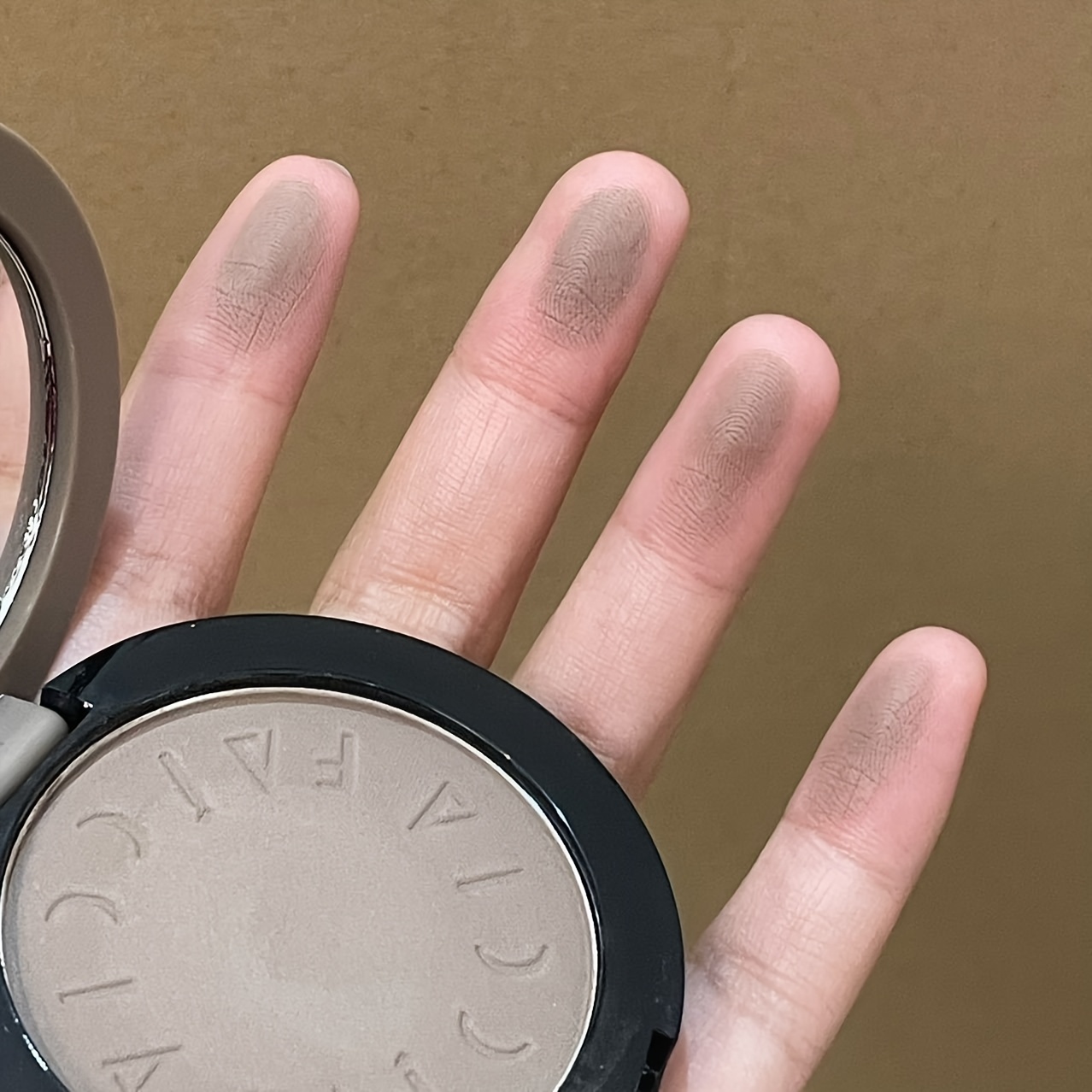 Faiccia Contour Powder Palette - Fenty Beauty Makeup Highlighter ulasan dan harga